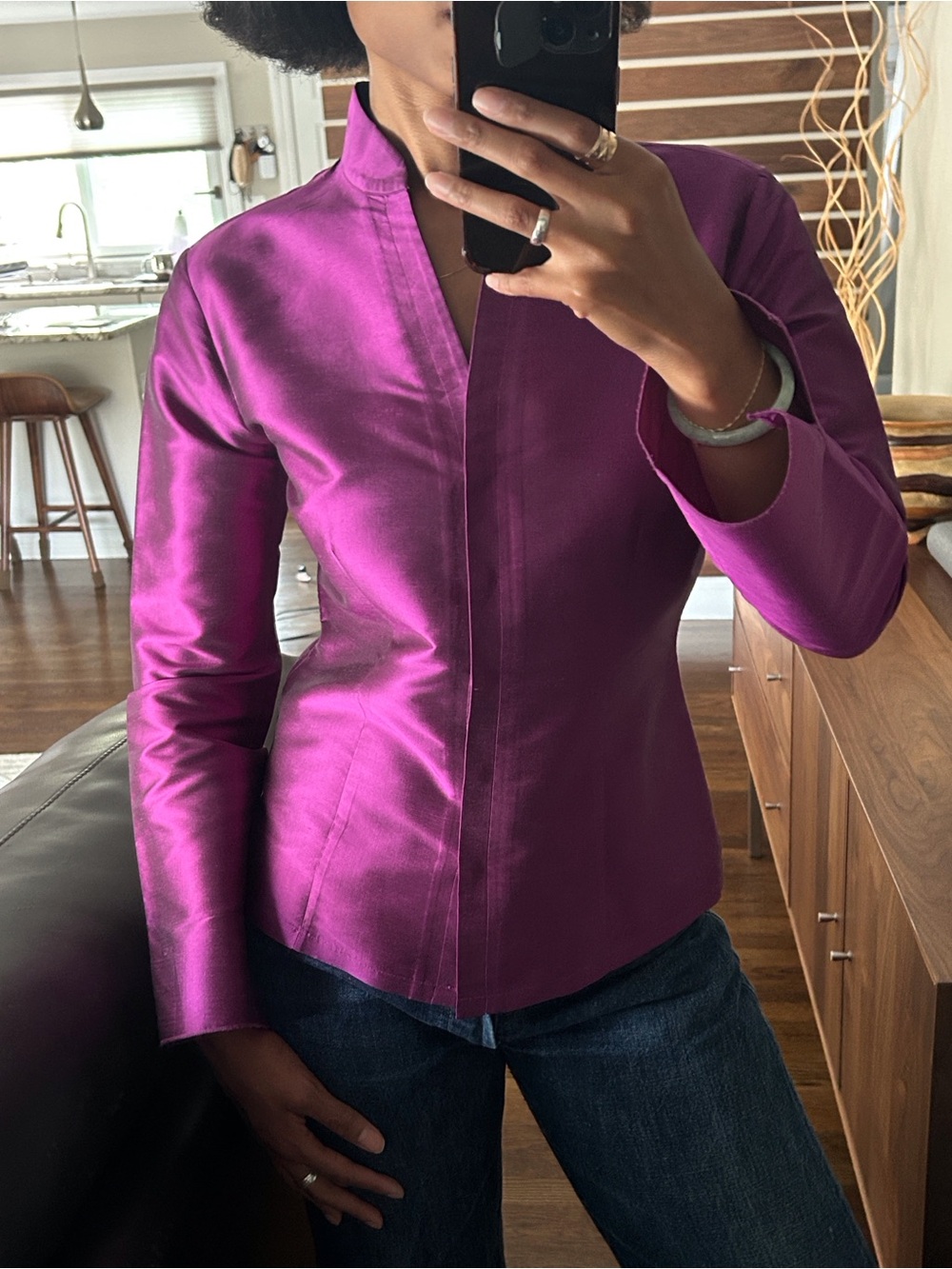 Allison Taylor Fitted Blazer in Magenta